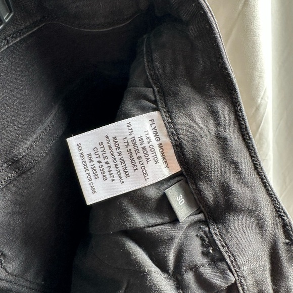 Flying Monkey Black Skinny Jeans Stretchy Size 30 Inseam 29.5" - Picture 2 of 3